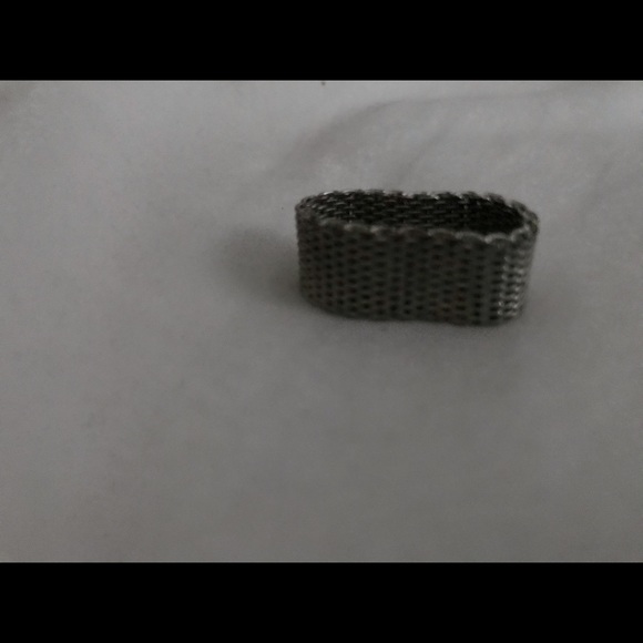 • m e s h // ring • - Picture 2 of 3